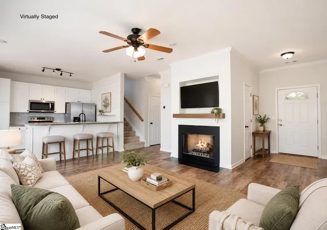 Photo 2 of Townhouse for sale at 608 Glassyrock Ct, Greer, SC 29650 | MLS# 1599878 | Listing updated on 2026-09-01
