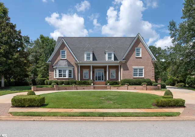 Photo 1 of Single family home for sale at 9 Cobbler Ln, Simpsonville, SC 29681 | MLS# 1602859 | Listing updated on 2026-09-03
