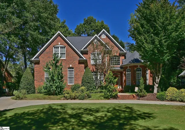 Photo 1 of Single family home for sale at 118 Beckworth Dr, Taylors, SC 29687 | MLS# 1605462 | Listing updated on 2026-10-03