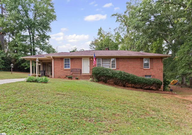 Photo 1 of Sale Pending at 11 Provo Dr, Greenville, SC 29617 | MLS# 1606486 | Listing updated on 2026-10-19