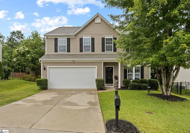 Photo 1 of Single family home for sale at 34 Madeline Cir, Taylors, SC 29687 | MLS# 1603013 | Listing updated on 2026-09-11