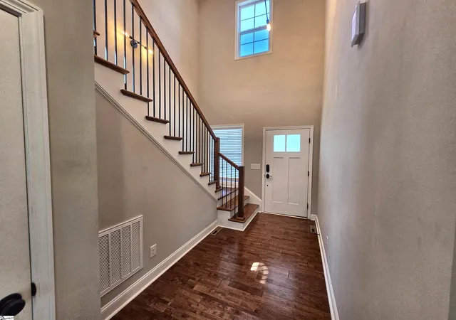 Photo 2 of Single family home for sale at 219 Maloy St, Greenville, SC 29601 | MLS# 1603617 | Listing updated on 2026-09-11