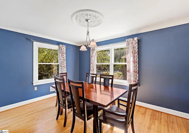 Photo 4 of Single family home for sale at 215 Alpine Way, Greenville, SC 29609 | MLS# 1606383 | Listing updated on 2026-10-13