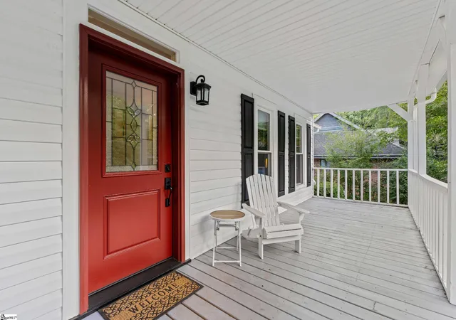 Photo 2 of Single family home for sale at 502 Squire Cir, Clemson, SC 29631 | MLS# 1605800 | Listing updated on 2026-10-12