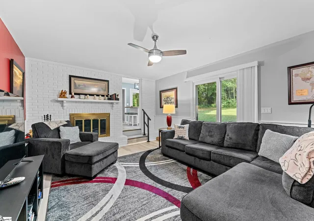 Photo 3 of Single family home for sale at 502 Squire Cir, Clemson, SC 29631 | MLS# 1605800 | Listing updated on 2026-10-12