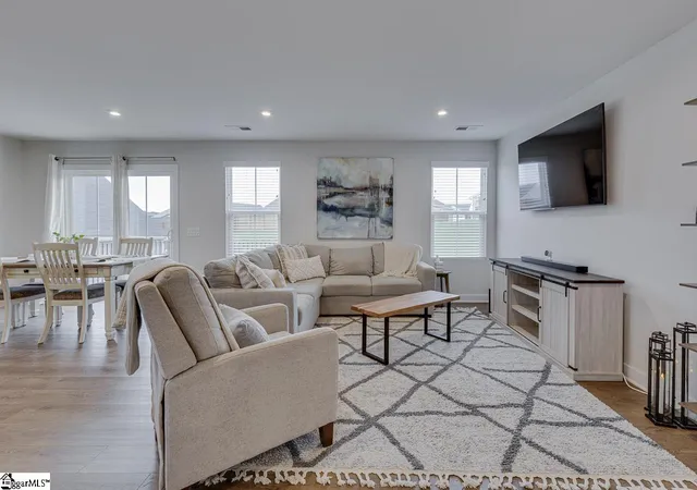 Photo 2 of Single family home for sale at 59 Timberwild Dr, Greenville, SC 29605 | MLS# 1600817 | Listing updated on 2026-09-03