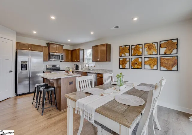 Photo 2 of Single family home for sale at 59 Timberwild Dr, Greenville, SC 29605 | MLS# 1600817 | Listing updated on 2026-09-03