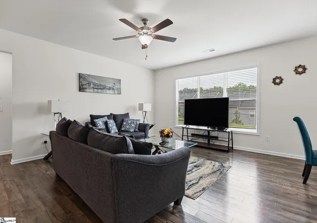 Photo 3 of Single family home for sale at 452 White Peach Way, Duncan, SC 29334 | MLS# 1605175 | Listing updated on 2026-10-09