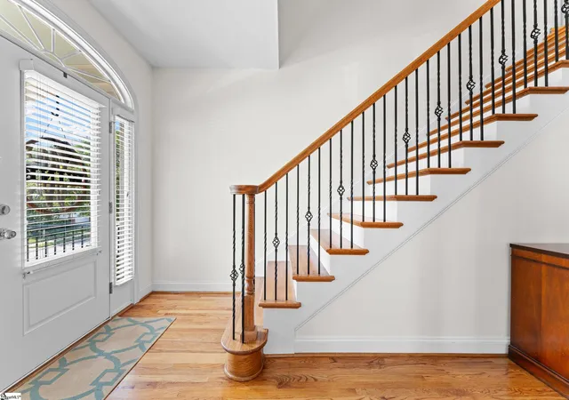 Photo 4 of Single family home for sale at 100 Cutler Wy, Greenville, SC 29615 | MLS# 1602387 | Listing updated on 2026-09-08