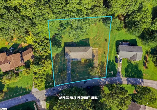 Photo 4 of Single family home for sale at 108 Apple Dr, Liberty, SC 29657 | MLS# 1604506 | Listing updated on 2026-09-23