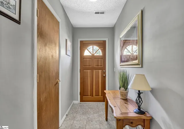 Photo 3 of Single family home for sale at 110 Dorian Dr, Simpsonville, SC 29680 | MLS# 1605426 | Listing updated on 2026-10-22