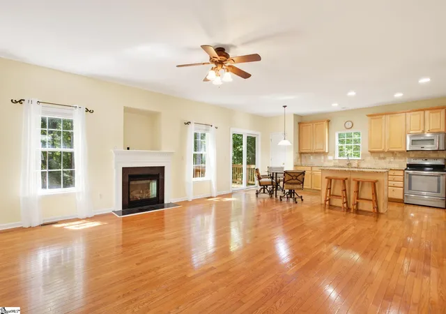 Photo 4 of Single family home for sale at 26 Trailstream Dr, Mauldin, SC 29662 | MLS# 1602209 | Listing updated on 2026-09-11