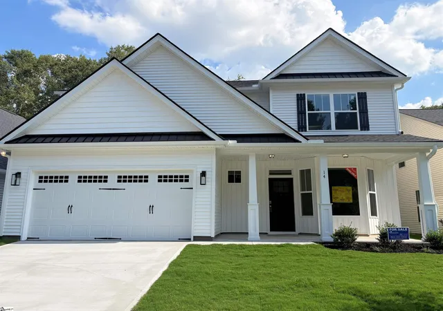 Photo 1 of Single family home for sale at 14 Deer Wy, Greenville, SC 29617 | MLS# 1585767 | Listing updated on 2026-09-01