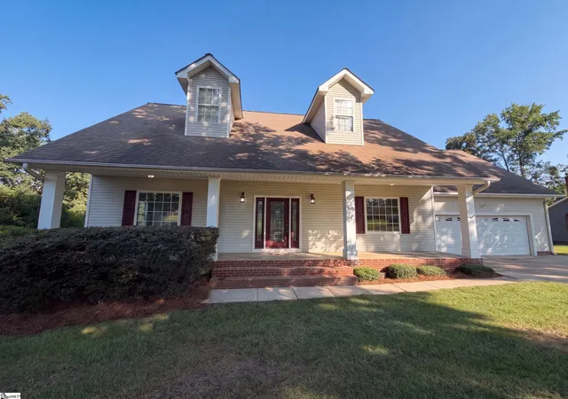 Photo 1 of Single family home for sale at 189 Victoria Dr, Inman, SC 29349 | MLS# 1603137 | Listing updated on 2026-09-10