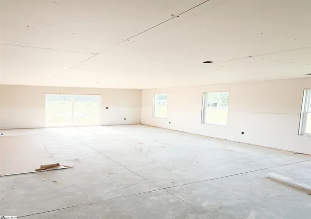 Photo 2 of Single family home for sale at 267 Henderson Rd, Gray Court, SC 29645 | MLS# 1596411 | Listing updated on 2026-09-28