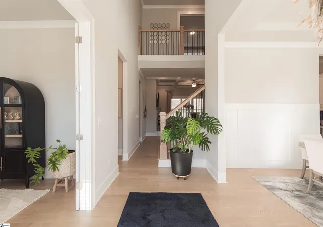 Photo 3 of Single family home for sale at 302 Forest Edge Rd, Piedmont, SC 29673 | MLS# 1602898 | Listing updated on 2026-09-08
