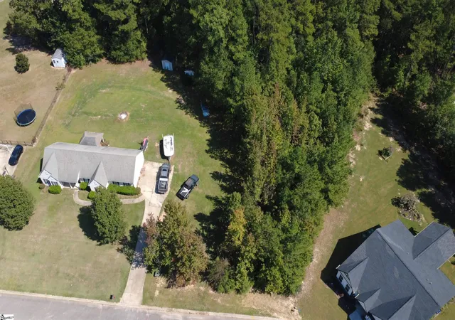Photo 2 of Sale Pending at 111 Irish Moss Dr, Williamston, SC 29697 | MLS# 1605506 | Listing updated on 2026-10-02
