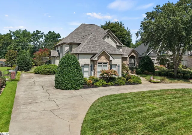 Photo 2 of Single family home for sale at 103 Norman Pl, Greenville, SC 29615 | MLS# 1603147 | Listing updated on 2026-09-07