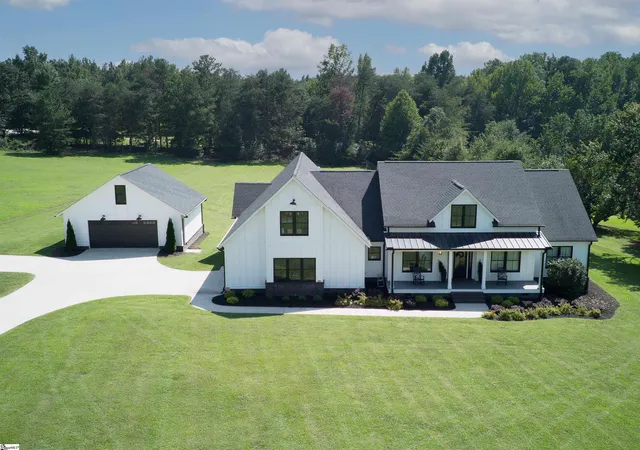 Photo 1 of Single family home for sale at 269 Gum Springs Rd, Taylors, SC 29687 | MLS# 1602672 | Listing updated on 2026-09-02