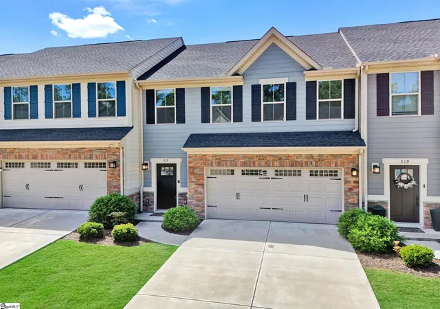 Photo 1 of Townhouse for sale at 517 Martin Crk Dr, Simpsonville, SC 29680 | MLS# 1603336 | Listing updated on 2026-09-10