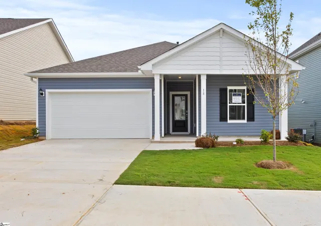 Photo 1 of Sale Pending at 413 Beautyberry St, Simpsonville, SC 29681 | MLS# 1605267 | Listing updated on 2026-09-29