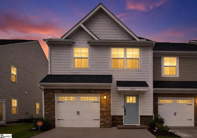 Photo 2 of Townhouse for sale at 205 Lograto Ln, Simpsonville, SC 29681 | MLS# 1604317 | Listing updated on 2026-09-20