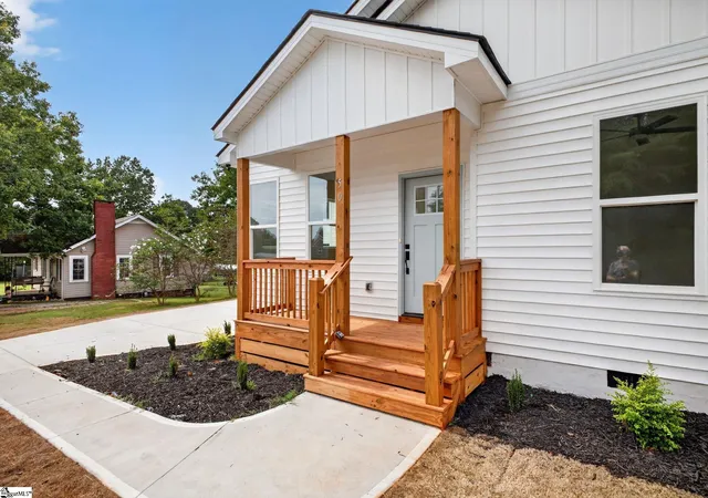 Photo 3 of Single family home for sale at 48 Ebenezer Church Rd, Travelers Rest, SC 29690 | MLS# 1605444 | Listing updated on 2026-10-23