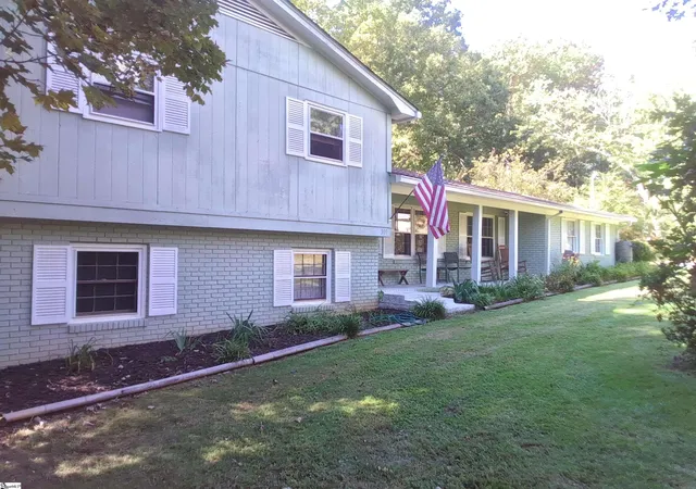 Photo 1 of Single family home for sale at 309 Asbury Cir, Easley, SC 29640 | MLS# 1598216 | Listing updated on 2026-10-07
