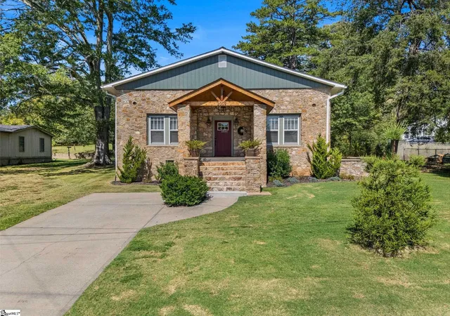 Photo 1 of Single family home for sale at 2009 State Park Rd, Greenville, SC 29609 | MLS# 1603576 | Listing updated on 2026-09-11