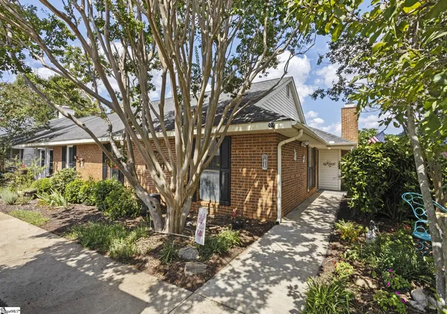 Photo 1 of Townhouse for sale at 13 Forest Lake Dr, Simpsonville, SC 29681 | MLS# 1603795 | Listing updated on 2026-09-15