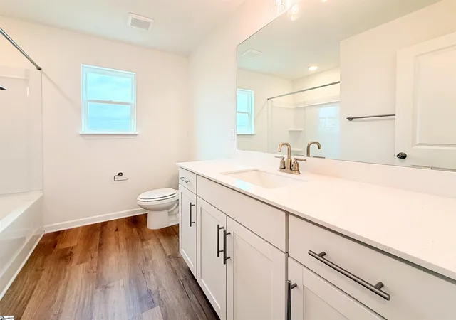Photo 2 of Single family home for sale at 613 Bluestem Cir, Fountain Inn, SC 29644 | MLS# 1597952 | Listing updated on 2026-10-05