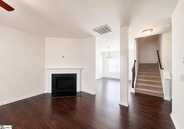 Photo 3 of Single family home for sale at 210 Addlestone Cir, Fountain Inn, SC 29644 | MLS# 1602772 | Listing updated on 2026-09-05