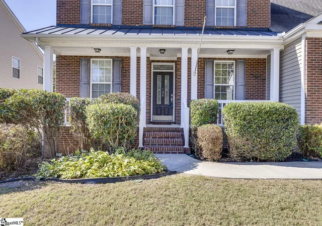 Photo 2 of Single family home for sale at 106 Saybrook Rd, Simpsonville, SC 29681 | MLS# 1606061 | Listing updated on 2026-10-26