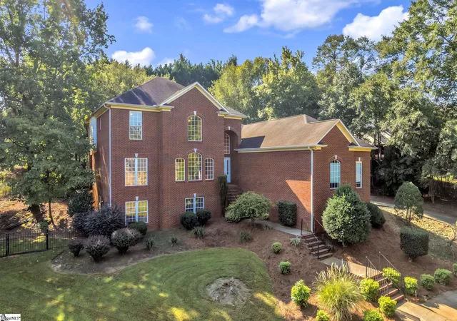Photo 2 of Single family home for sale at 643 Mount Vernon Ln, Duncan, SC 29334 | MLS# 1603322 | Listing updated on 2026-09-13