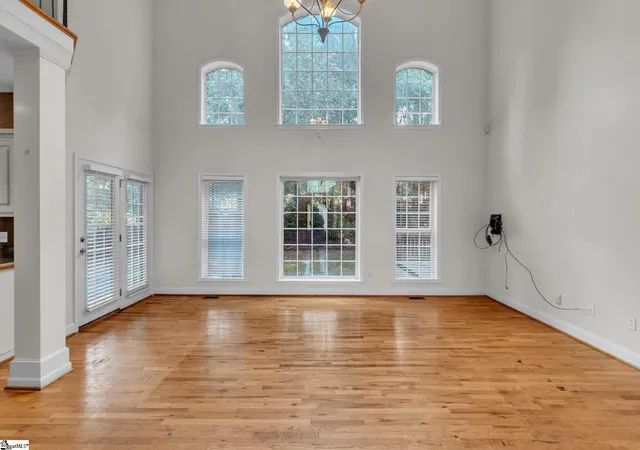Photo 4 of Single family home for sale at 643 Mount Vernon Ln, Duncan, SC 29334 | MLS# 1603322 | Listing updated on 2026-09-13