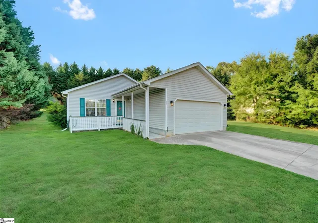 Photo 1 of Single family home for sale at 23 Becky Gibson Rd, Greer, SC 29651 | MLS# 1603160 | Listing updated on 2026-09-08