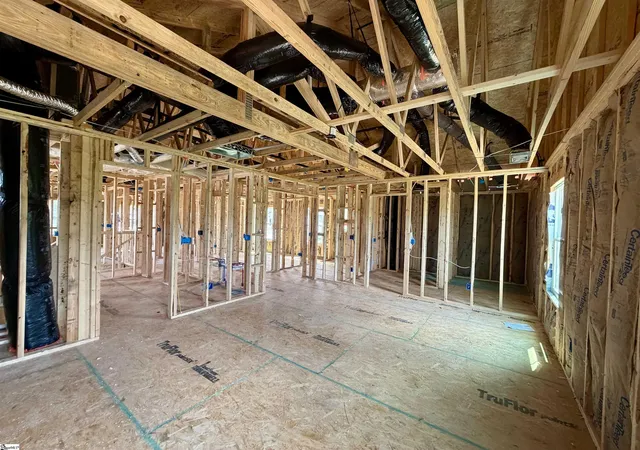 Photo 3 of Sale Pending at 312 Metz Dr, Greenville, SC 29611 | MLS# 1600954 | Listing updated on 2026-09-09