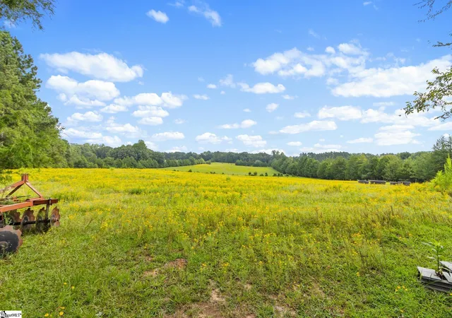 Photo 1 of Sale Pending at 1496 Dixon Rd, Laurens, SC 29360 | MLS# 1602165 | Listing updated on 2026-09-02