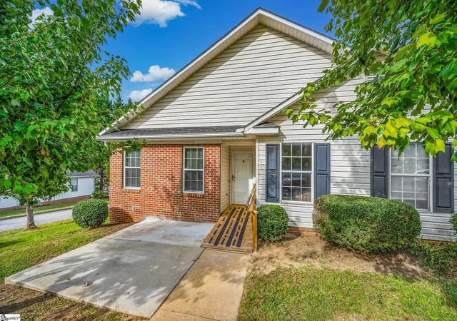 Photo 1 of Townhouse for sale at 553 Memorail Dr Ext #M, Greer, SC 29651 | MLS# 1606428 | Listing updated on 2026-10-12