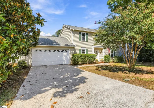 Photo 4 of Single family home for sale at 106 Leeward Ter, Greer, SC 29650 | MLS# 1604355 | Listing updated on 2026-09-22