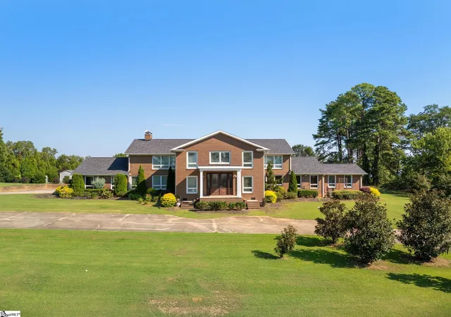 Photo 2 of Single family home for sale at 603 Pelham Rd, Greenville, SC 29615 | MLS# 1603184 | Listing updated on 2026-09-13