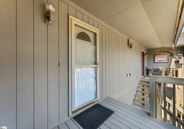 Photo 3 of Condo for sale at 17c Hartwell Villas, Anderson, SC 29626 | MLS# 1605888 | Listing updated on 2026-10-06
