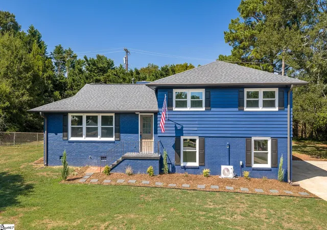 Photo 1 of Single family home for sale at 2409 Villa Ct, Anderson, SC 29621 | MLS# 1602930 | Listing updated on 2026-10-12