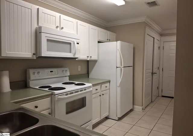 Photo 4 of Condo for sale at 833 Old Greenville Hwy #Unit 1131, Clemson, SC 29631 | MLS# 1600277 | Listing updated on 2026-09-11