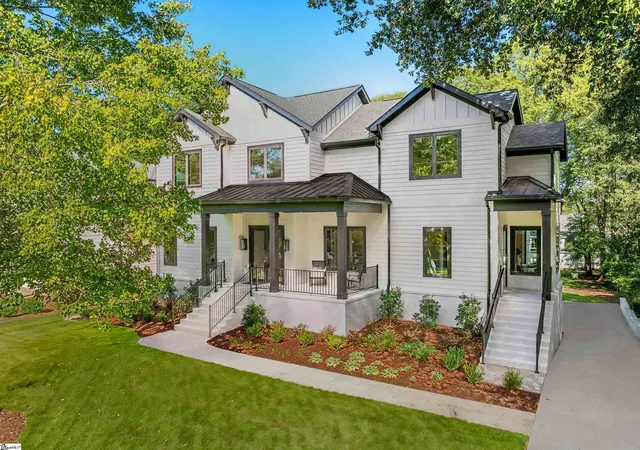Photo 1 of Single family home for sale at 38 Rockwood Dr, Greenville, SC 29605 | MLS# 1603757 | Listing updated on 2026-09-30