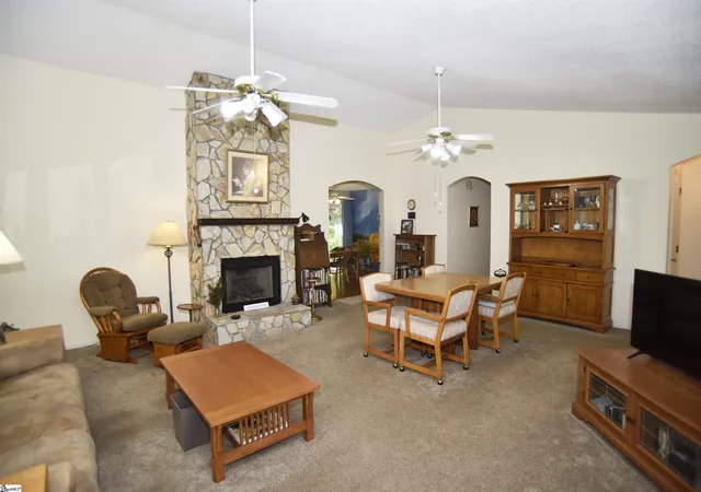 Photo 2 of Single family home for sale at 200 Sheffield Rd, Greer, SC 29651 | MLS# 1602784 | Listing updated on 2026-09-09