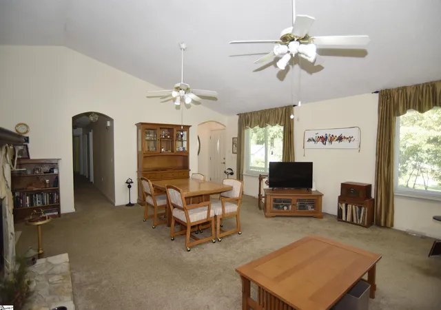 Photo 3 of Single family home for sale at 200 Sheffield Rd, Greer, SC 29651 | MLS# 1602784 | Listing updated on 2026-09-09