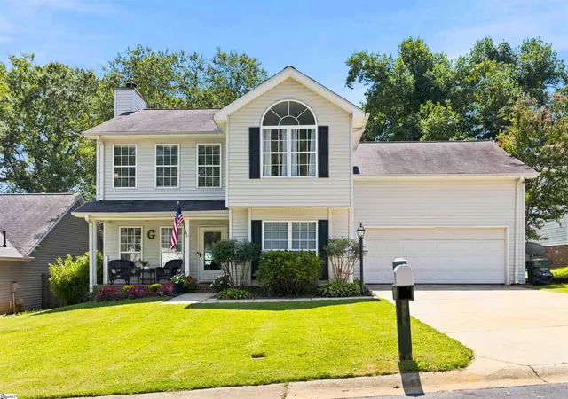 Photo 1 of Single family home for sale at 118 Glen Willow Ct, Greer, SC 29650 | MLS# 1602794 | Listing updated on 2026-09-09