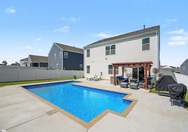 Photo 1 of Single family home for sale at 412 Strayhorn St, Piedmont, SC 29673 | MLS# 1604453 | Listing updated on 2026-10-23