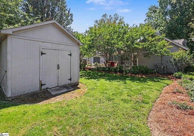 Photo 32 of Single family home for sale at 103 Walker Way Rd, Simpsonville, SC 29681 | MLS# 1602792 | Listing updated on 2026-09-04